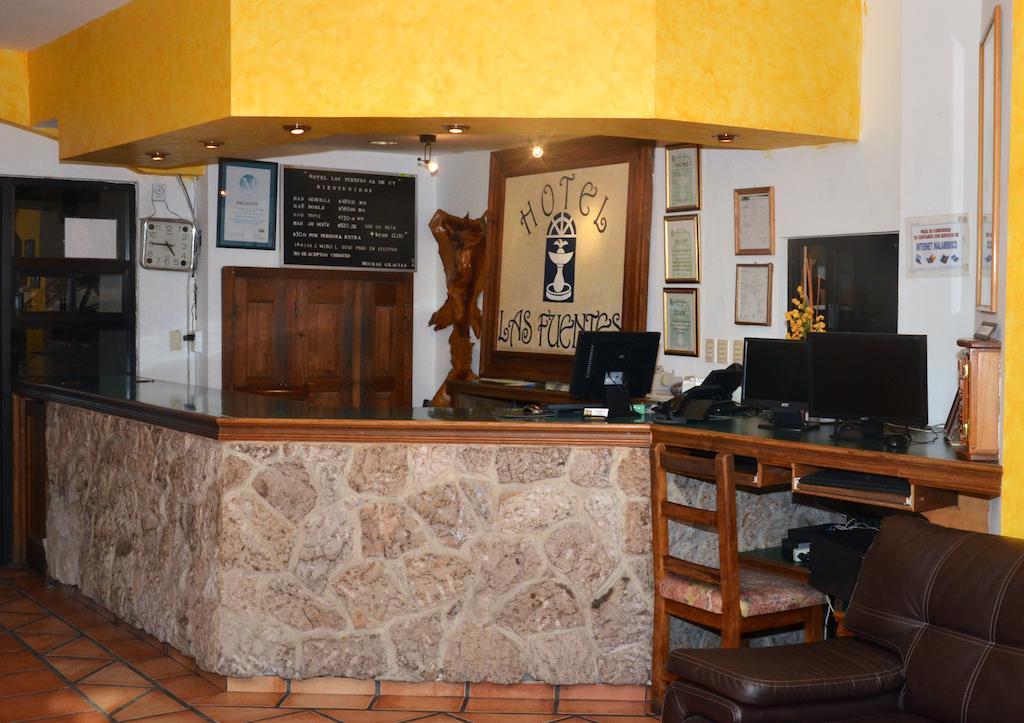 Hotel Las Fuentes Los Mochis Exterior photo
